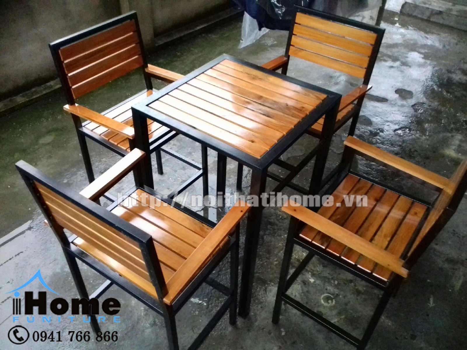 bàn ghế cafe sân thượng